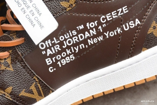 Rep EP 1 AQ0818-158 AIR JORDAN O-W -LouiV CASE) (WITH AQ0818-158 0108